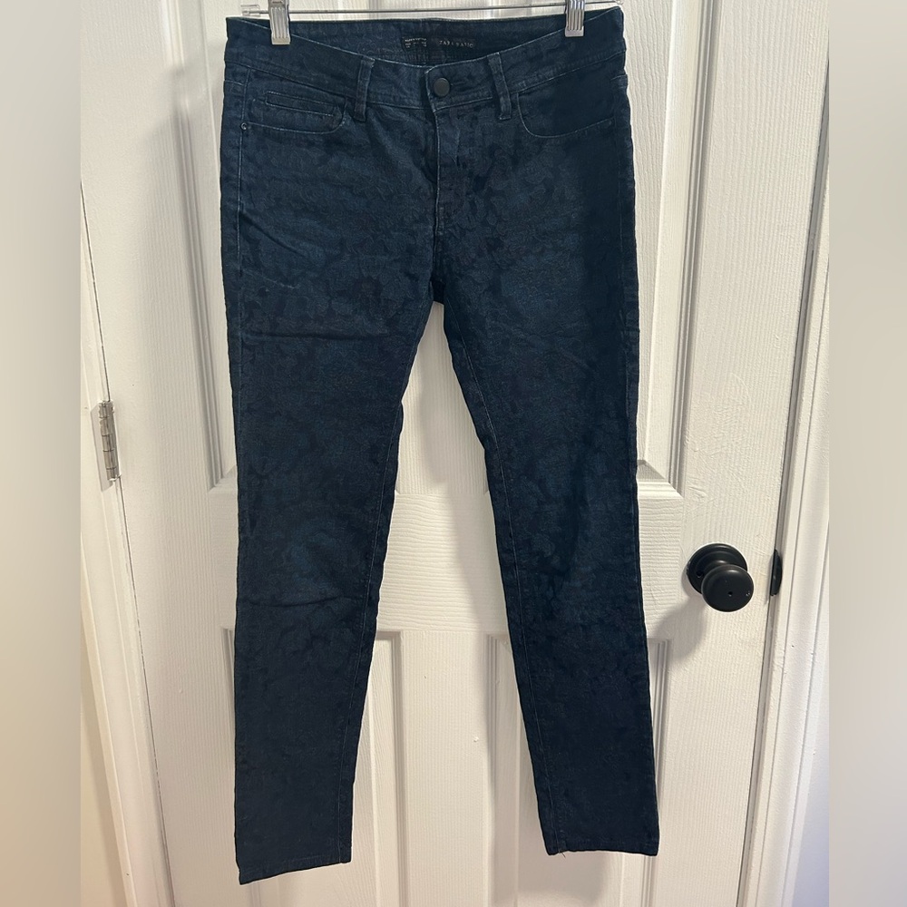 Zara Basic Skinny Jeans Women’s Size 6 Floral Print